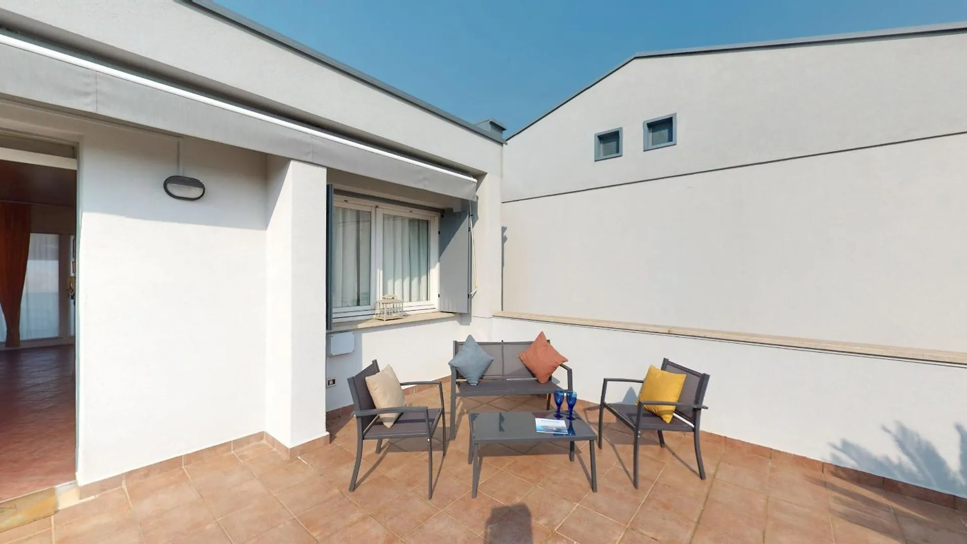 Appartamento Gloria By Bookinggardalake Manerba del Garda